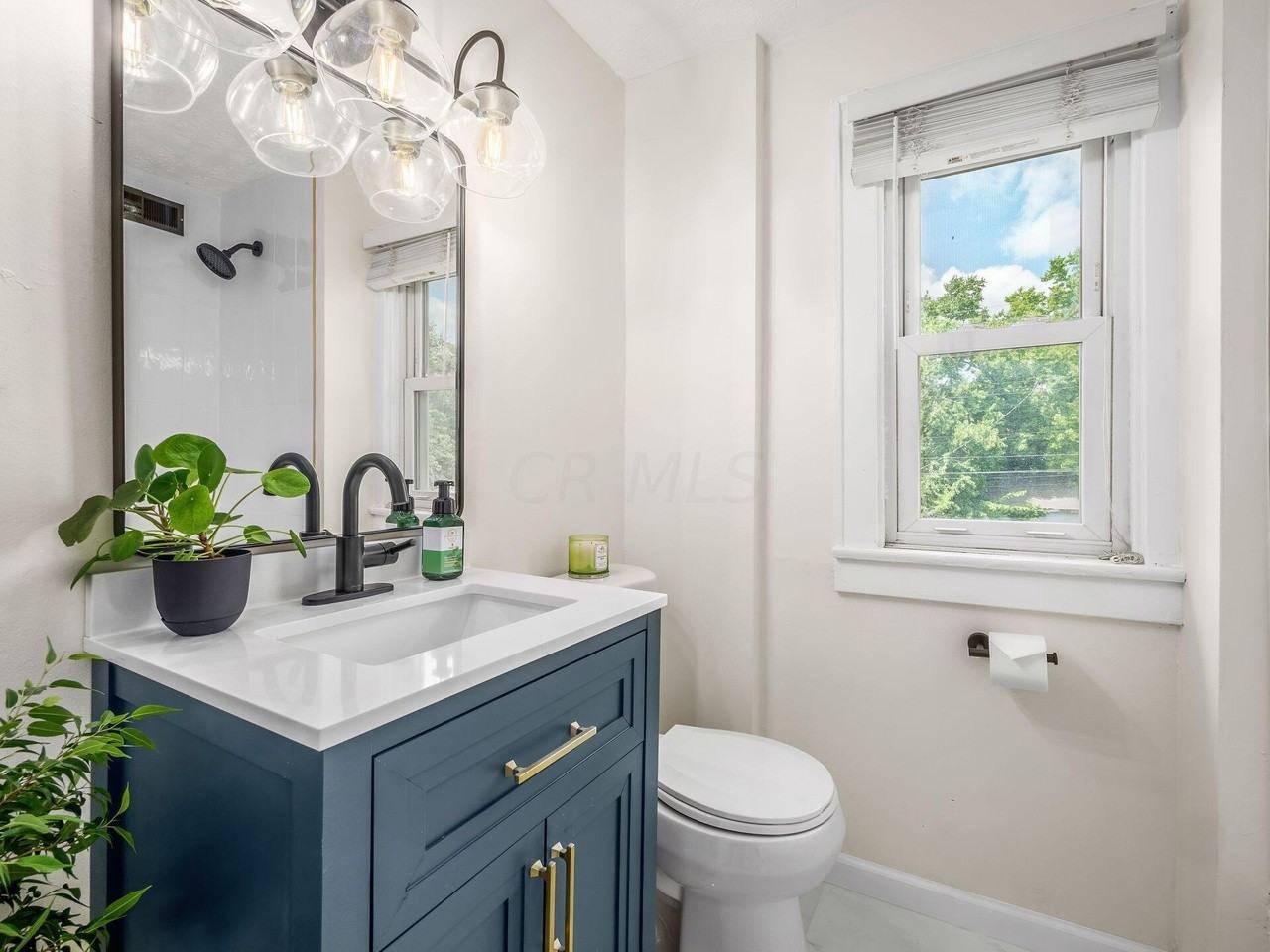 491 Fairfield Ave - Photo 6 of 6