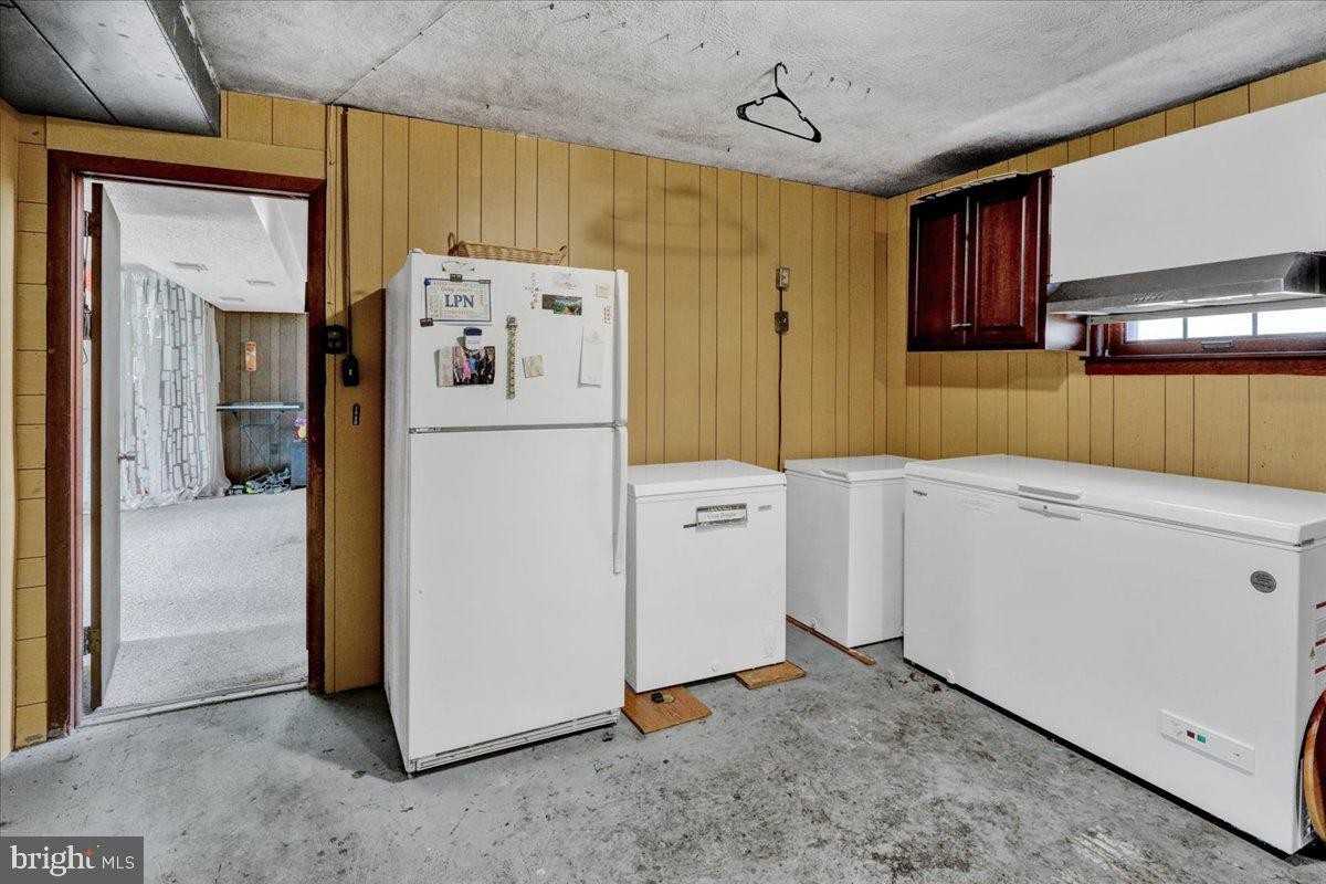 2145 Georgetown Dr - Photo 5 of 6