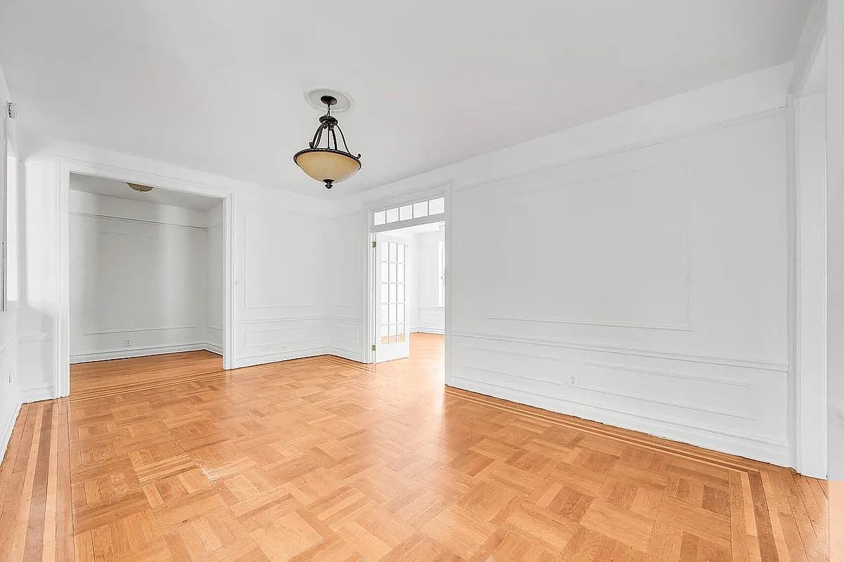 7825 4th Ave - Photo 2 of 4