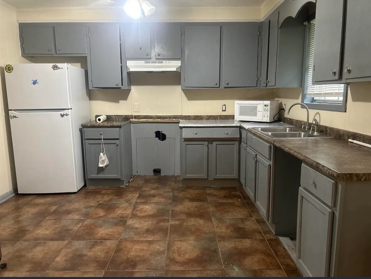 21 Magnolia St - Photo 2 of 7