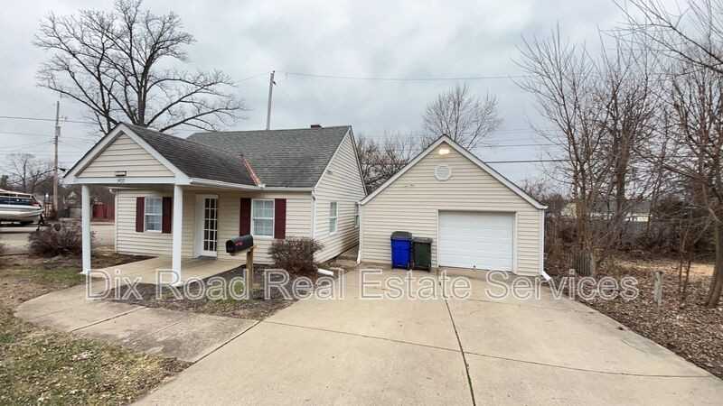 1408 Western Ave - Photo 3 of 21