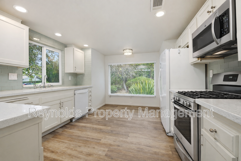 2279 Caminito Cabala - Photo 6 of 32