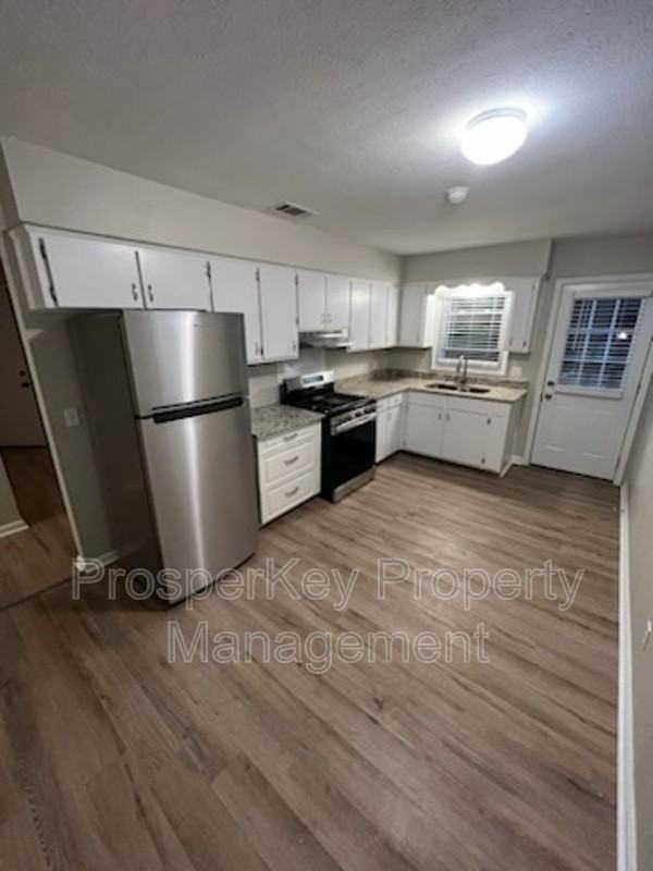 1357 Sturkie Dr - Photo 2 of 12