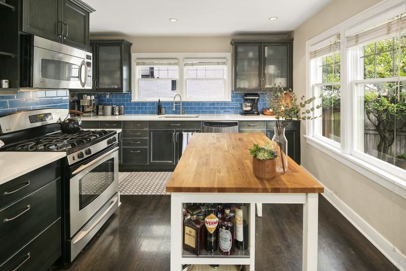 2226 E Louisa St - Photo 2 of 25