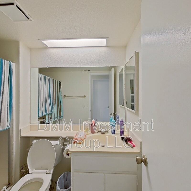 14570 Stone Creek Trl - Photo 5 of 15