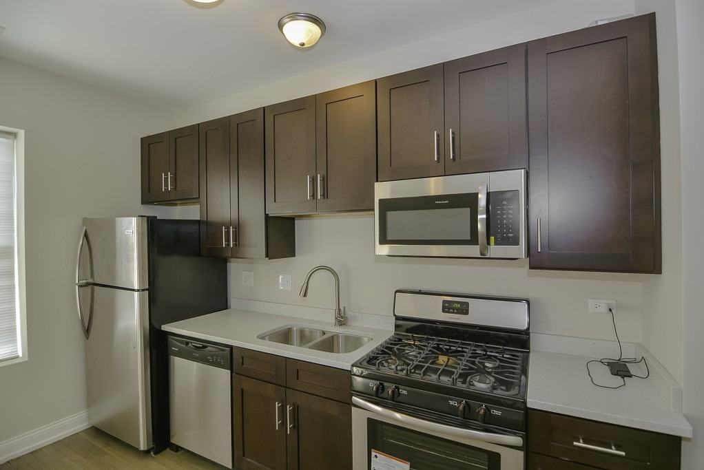 4046 N Milwaukee Ave #10Q - Photo 4 of 17