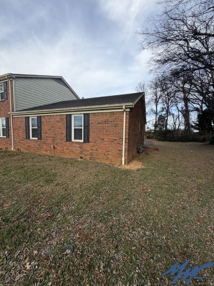 319 Lake Farm Rd #D - Photo 3 of 16