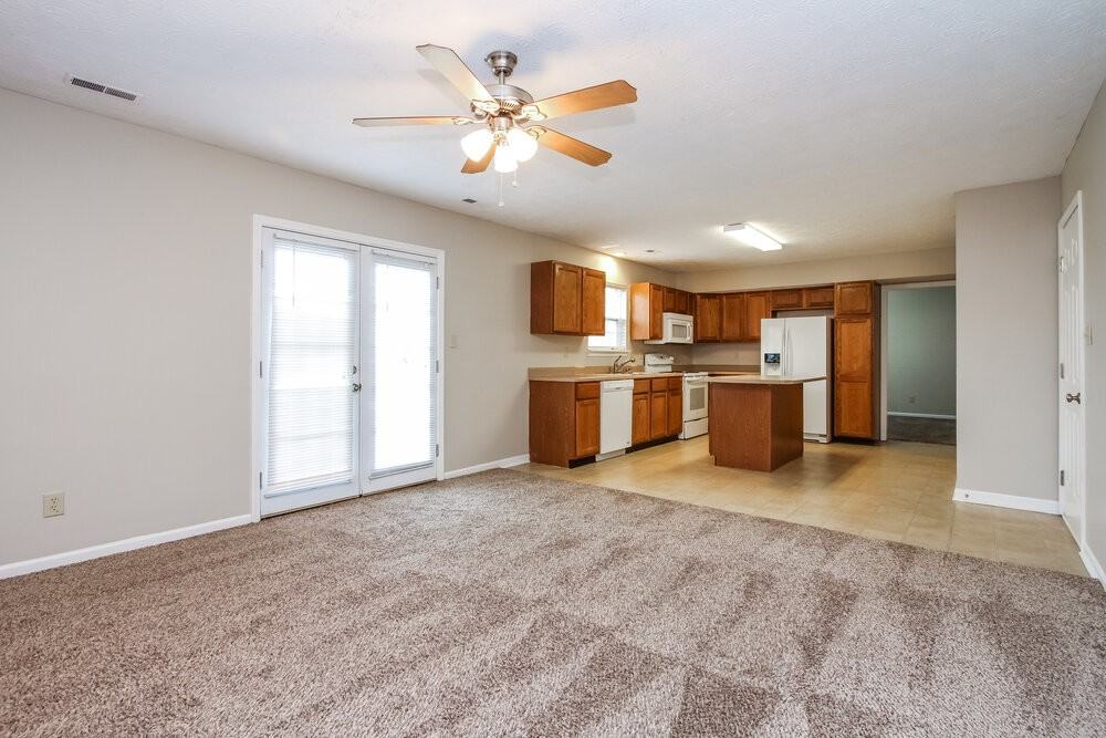 12985 Dellinger Dr - Photo 6 of 15