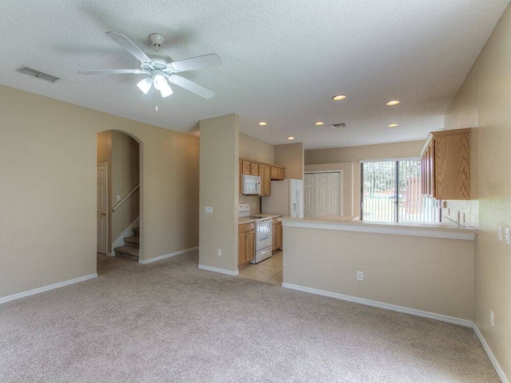 671 Hardwood Cir - Photo 7 of 15
