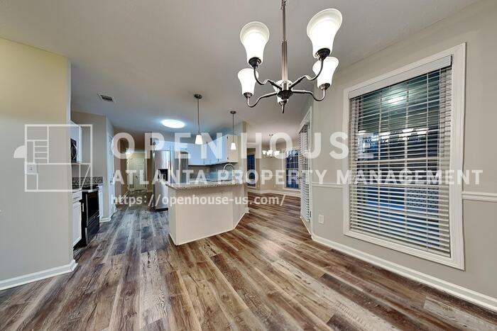 3564 Saddlebrook Dr - Photo 7 of 22