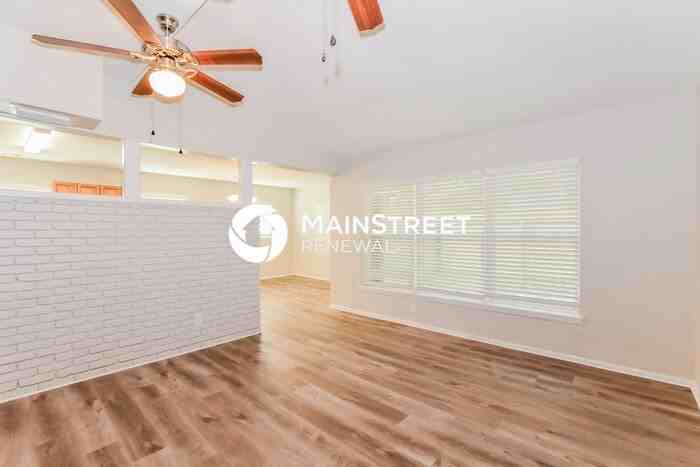 3307 S Park Ave - Photo 5 of 15