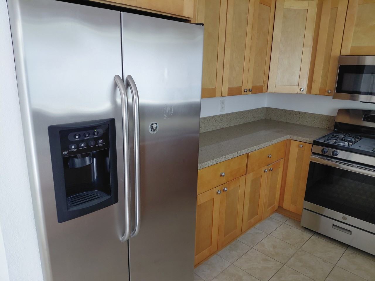 2331 Conway Dr #1 - Photo 4 of 11