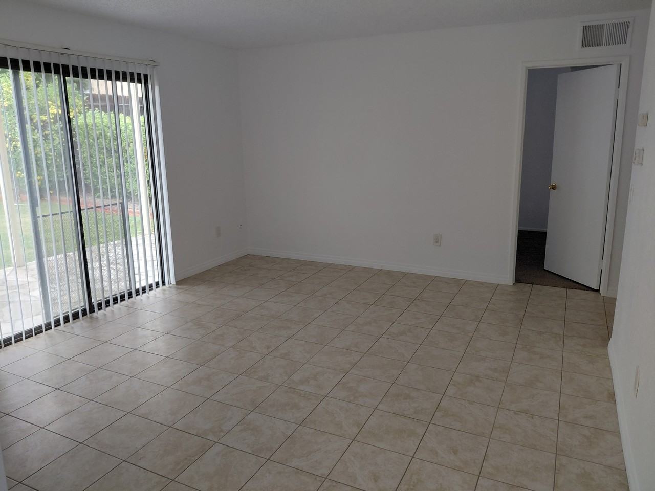 2331 Conway Dr #1 - Photo 7 of 11