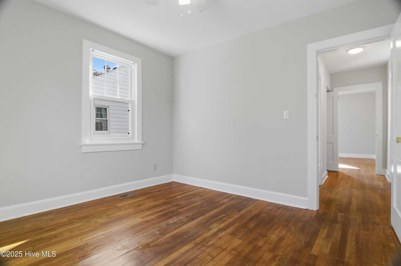 2119 Klein Rd - Photo 5 of 18