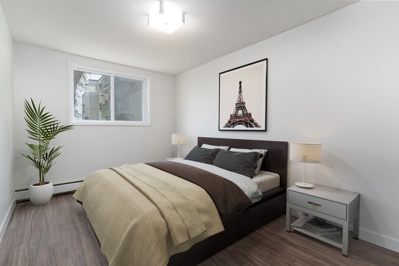 Victorian Arms - Photo 5 of 11