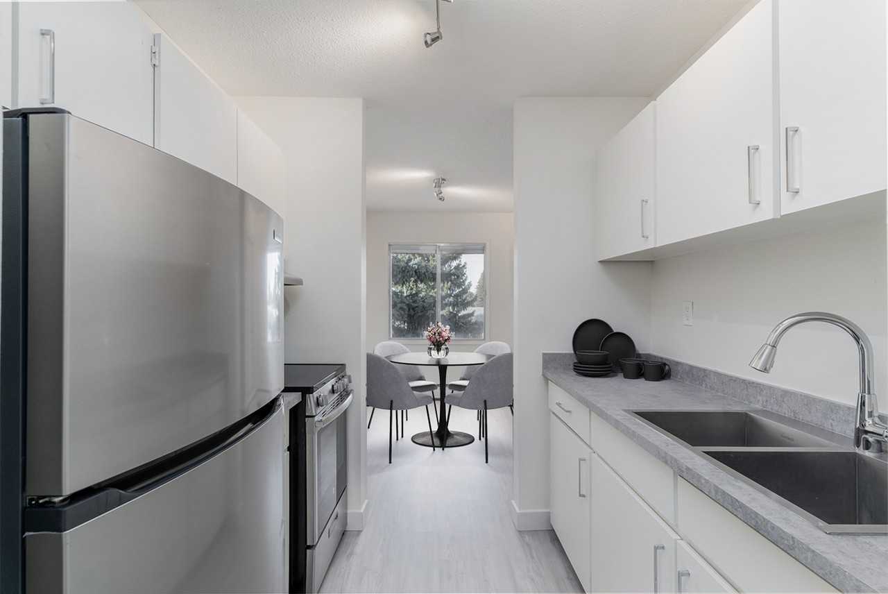 Pinetree Village - Photo 6 of 10