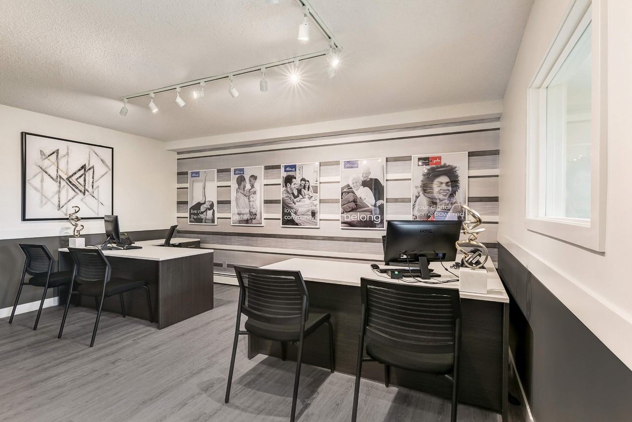 Riverview Plaza - Photo 3 of 16