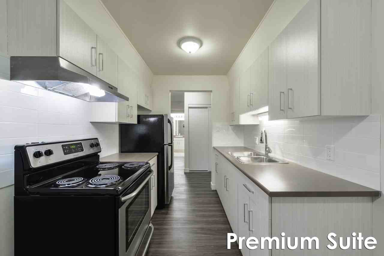 Riverview Plaza - Photo 4 of 16