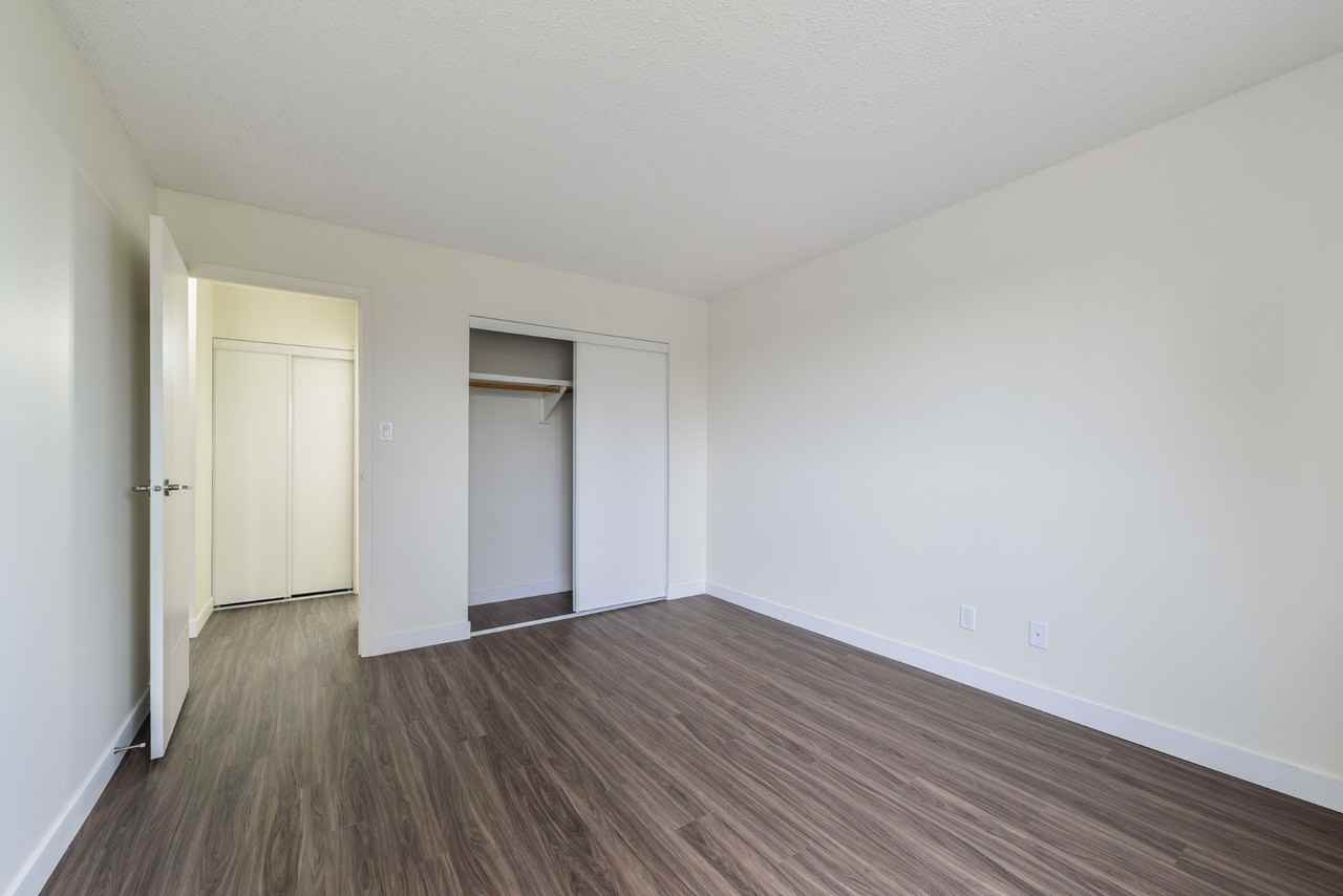 Riverview Plaza - Photo 6 of 16