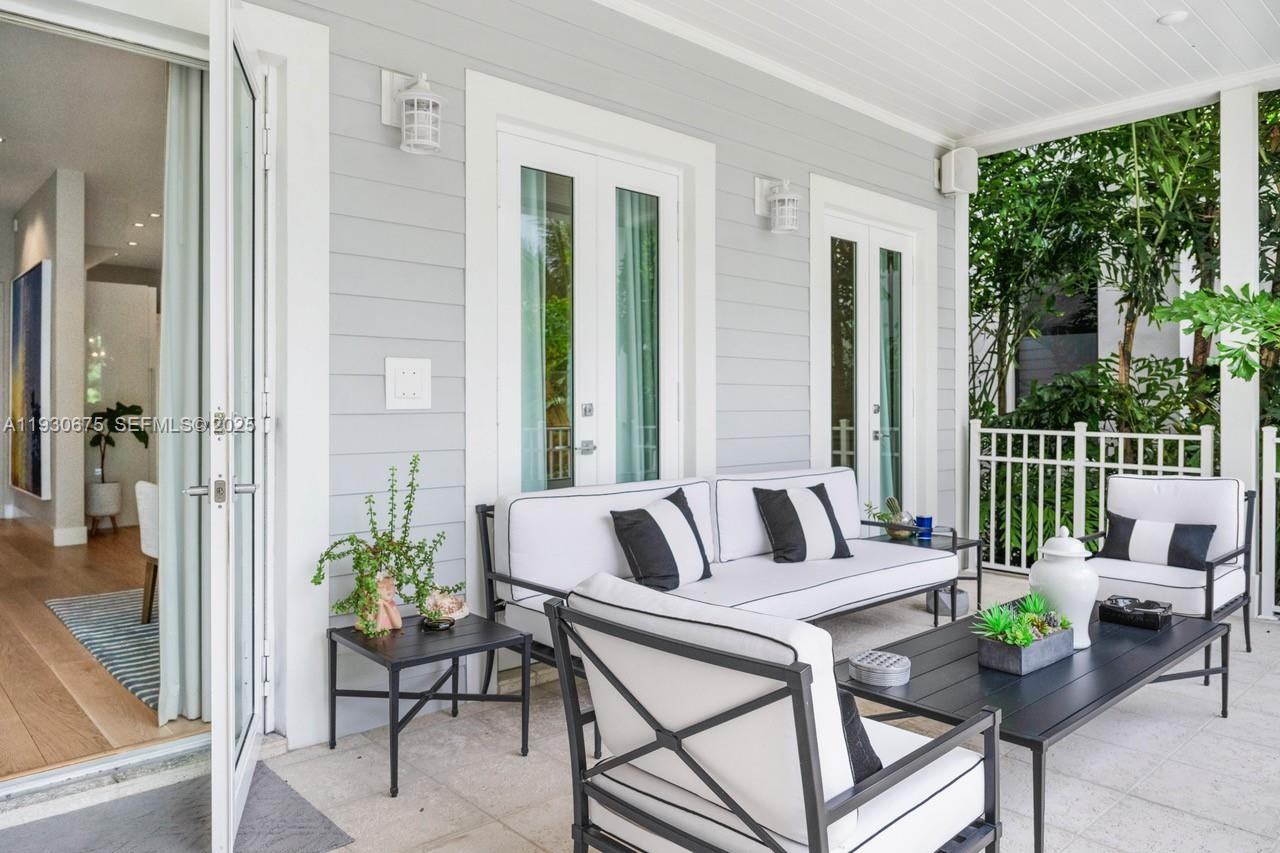 NE 77th St & Biscayne Blvd - Photo 4 of 17