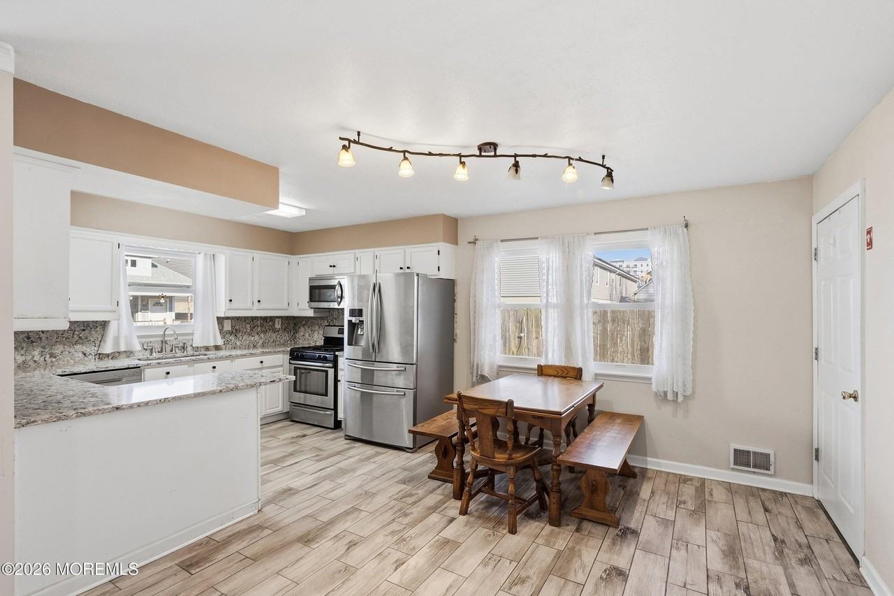 40 Seabreeze Way - Photo 4 of 15