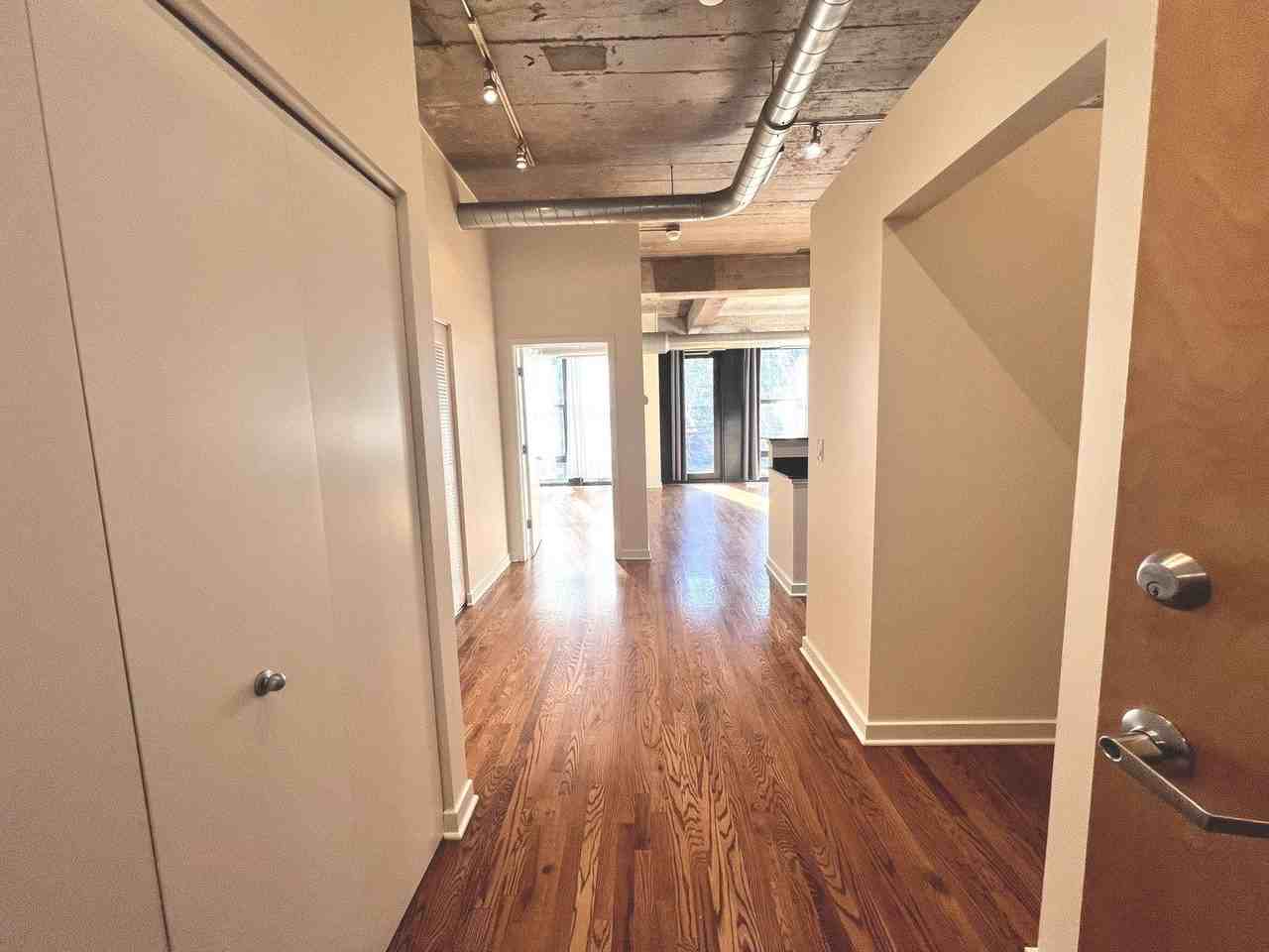 1069 W 14th Pl Unit 304 #304 - Photo 2 of 12