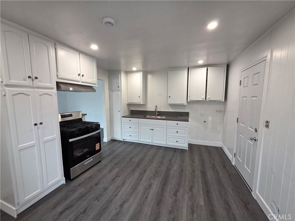 4735 W 149th St - Photo 3 of 7