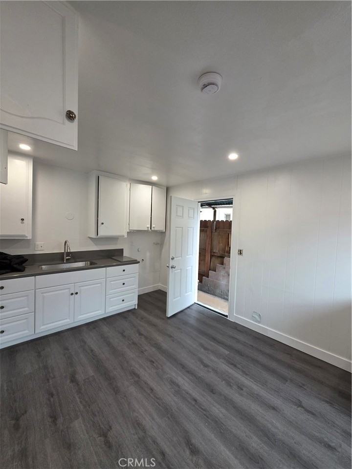 4735 W 149th St - Photo 4 of 7