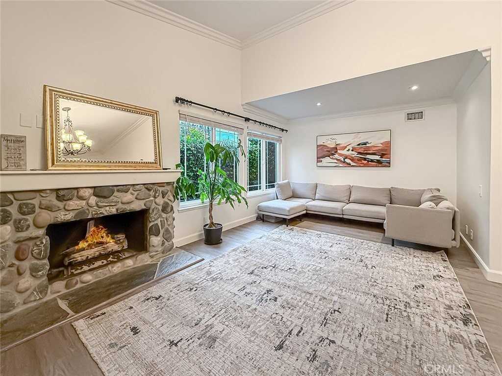 2685 Velarde Dr - Photo 6 of 41