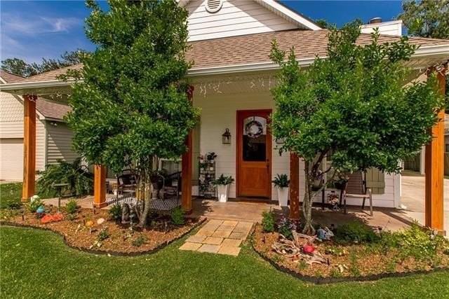 810 St Joseph Dr - Photo 2 of 27