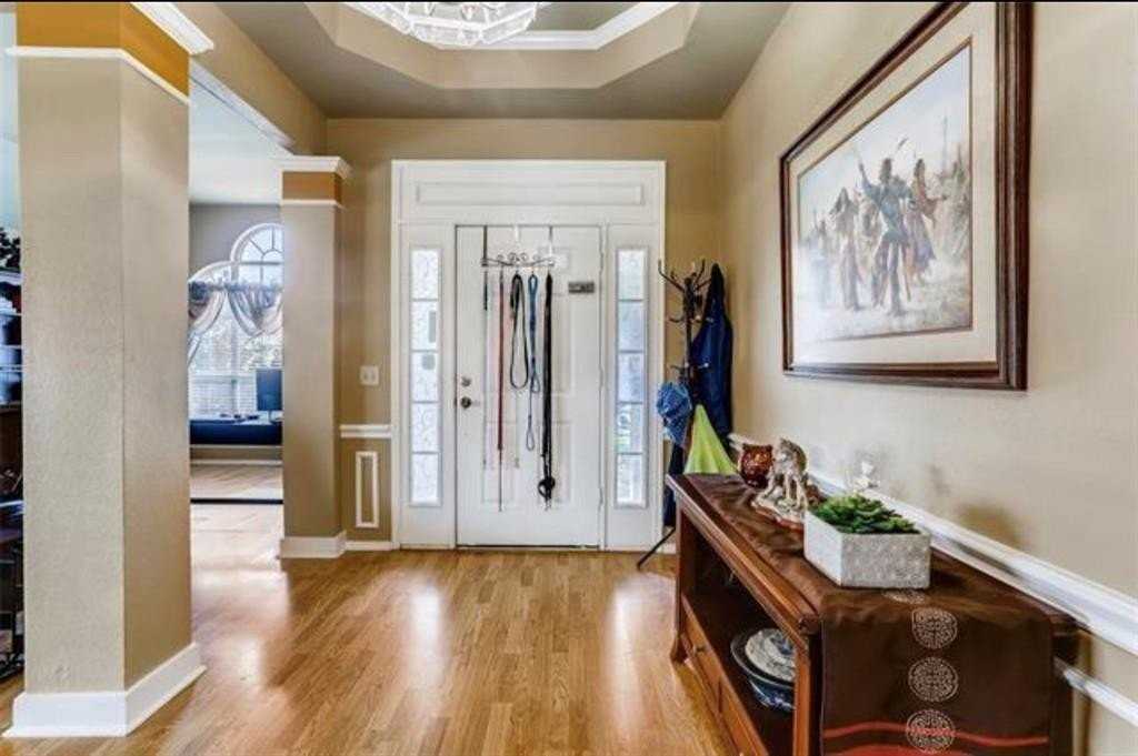 1924 Sunset Path - Photo 7 of 37