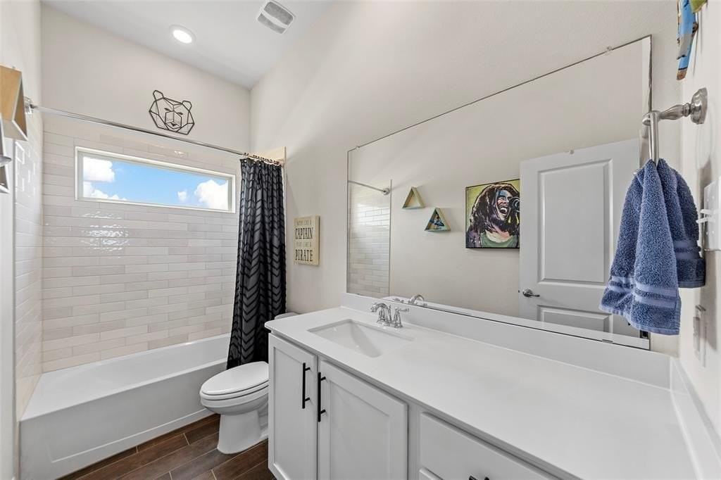 10701 Klondike Ln - Photo 7 of 32