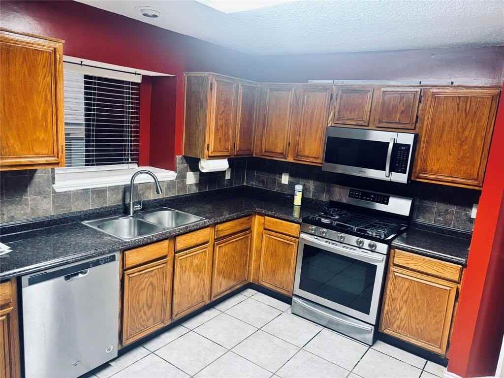 6318 Sasaki Way - Photo 2 of 13