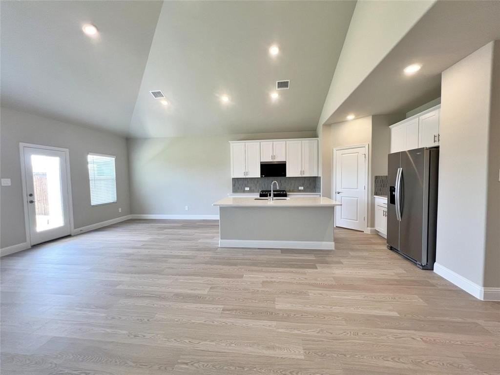 678 Woodland Ave - Photo 5 of 34