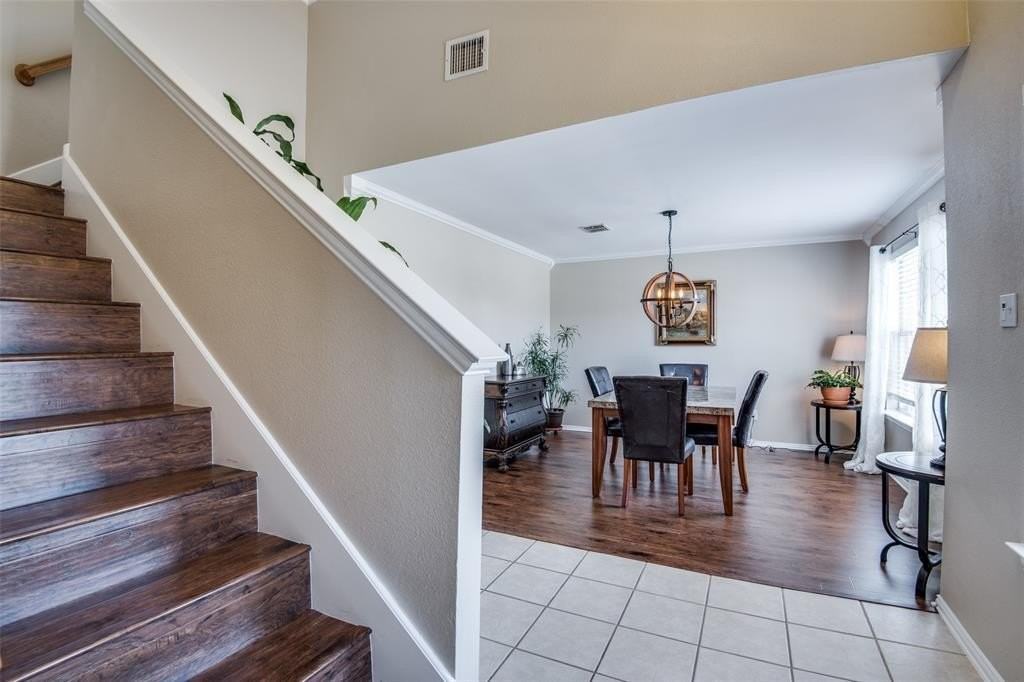 5000 Evergreen Dr - Photo 4 of 25