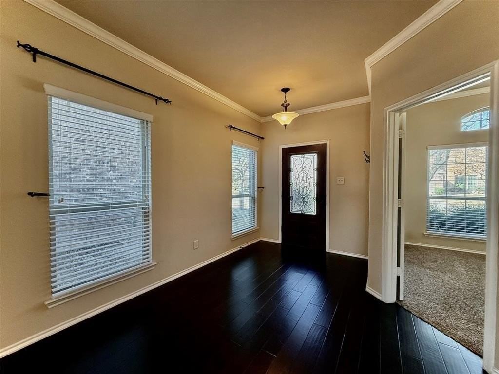 425 Cherry Spring Dr - Photo 3 of 26