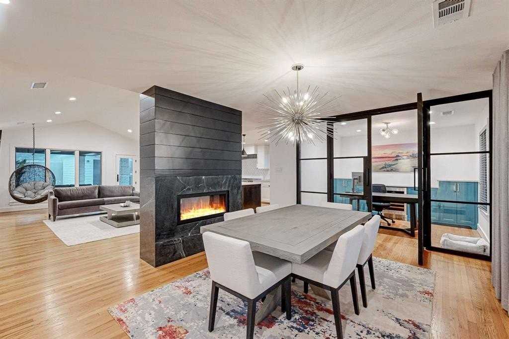 4423 Springside Ln - Photo 4 of 40