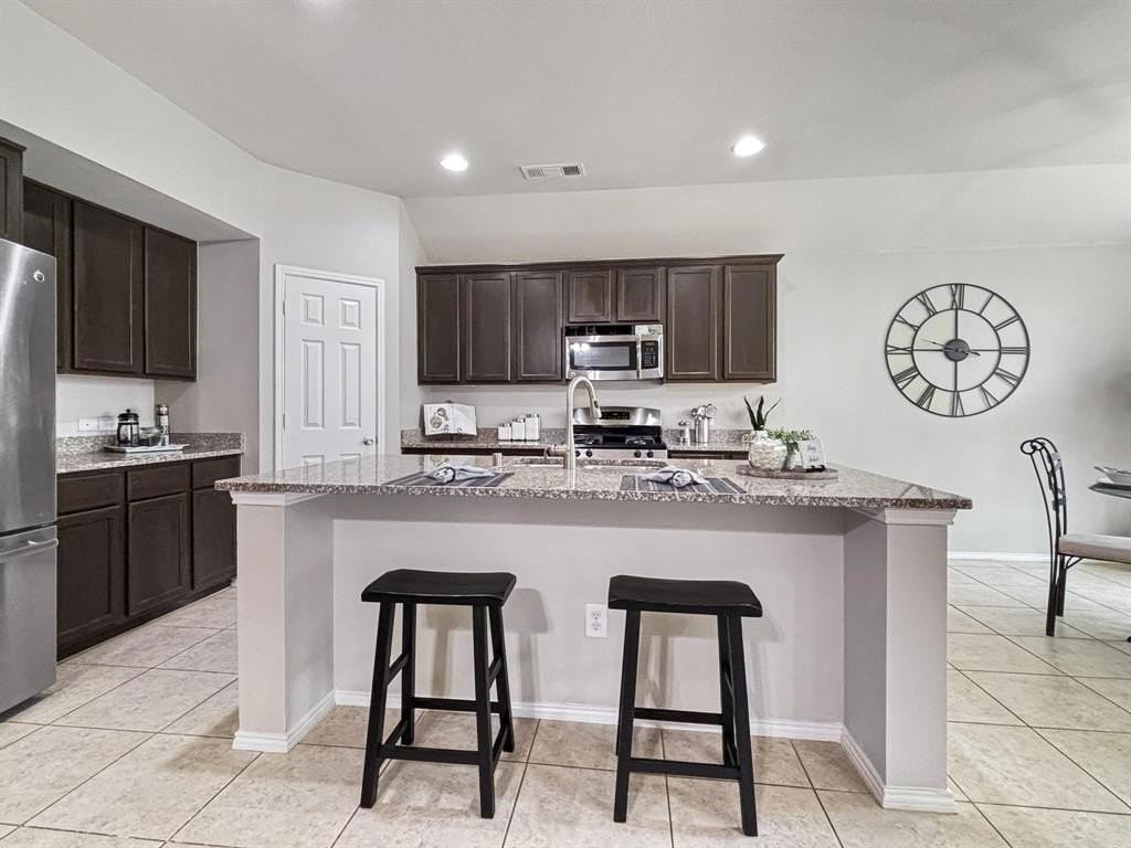 4408 Dashland Dr - Photo 7 of 28