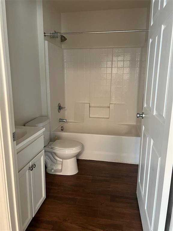 914 Irma St - Photo 6 of 12