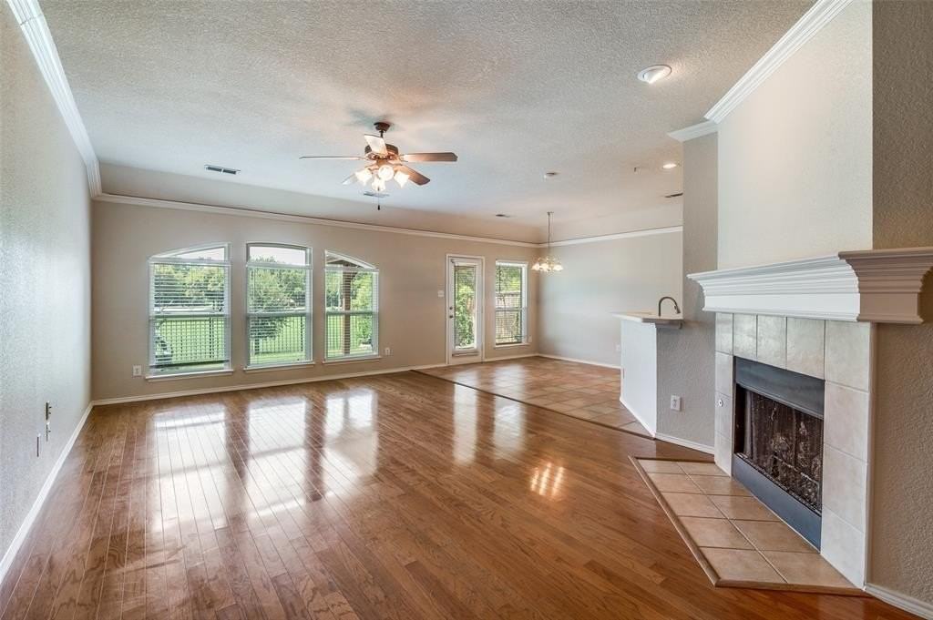 1012 Inland Ln - Photo 2 of 23