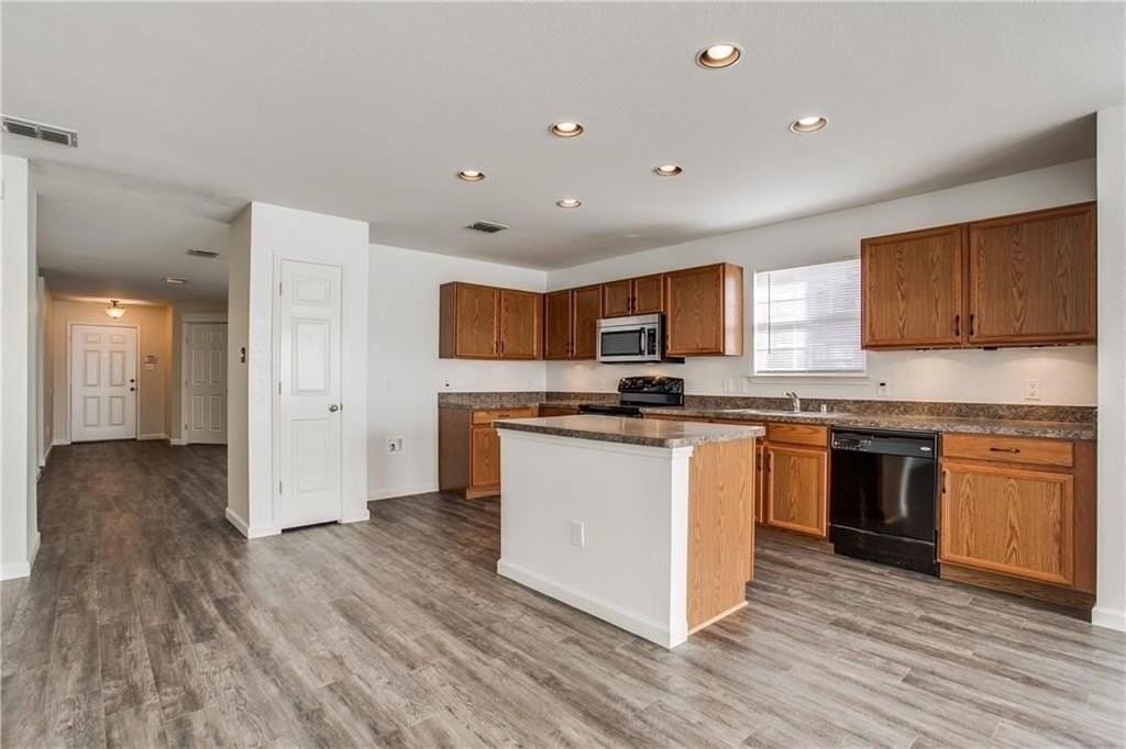 14816 S Spring Ridge Cir - Photo 2 of 11