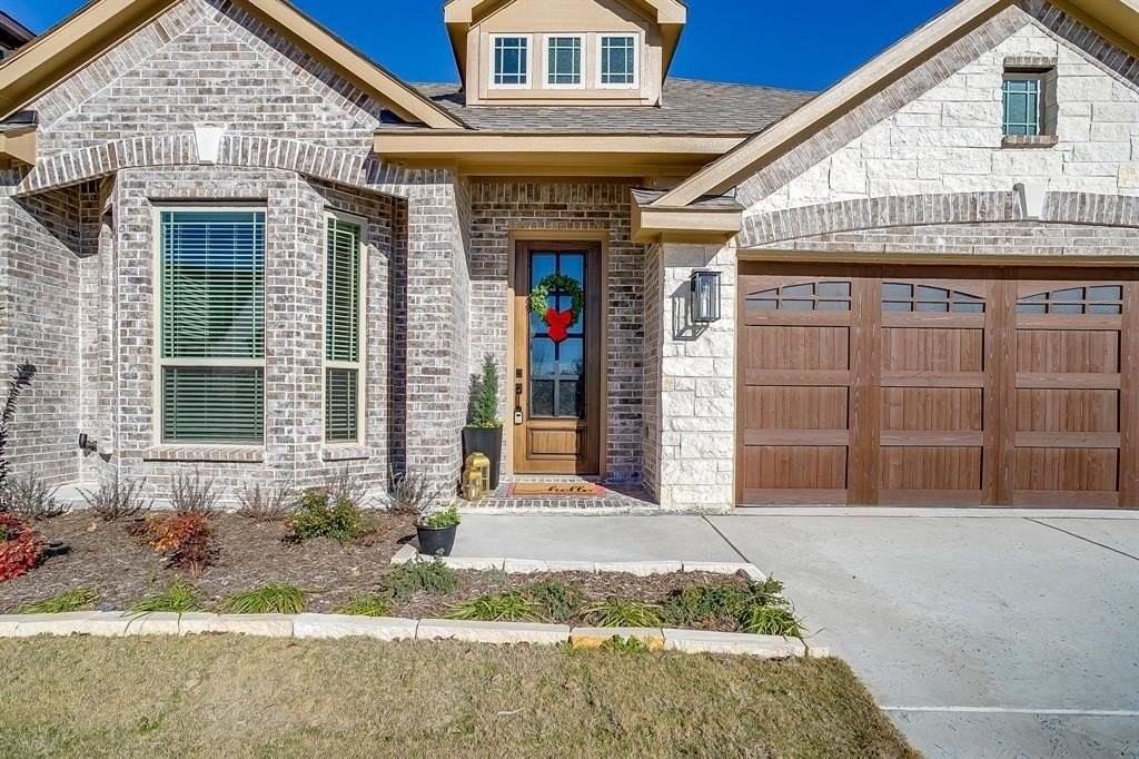 144 Kingfisher Ln - Photo 2 of 40