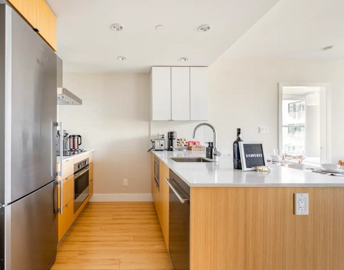 159 West 2nd Avenue - Photo 4 of 33