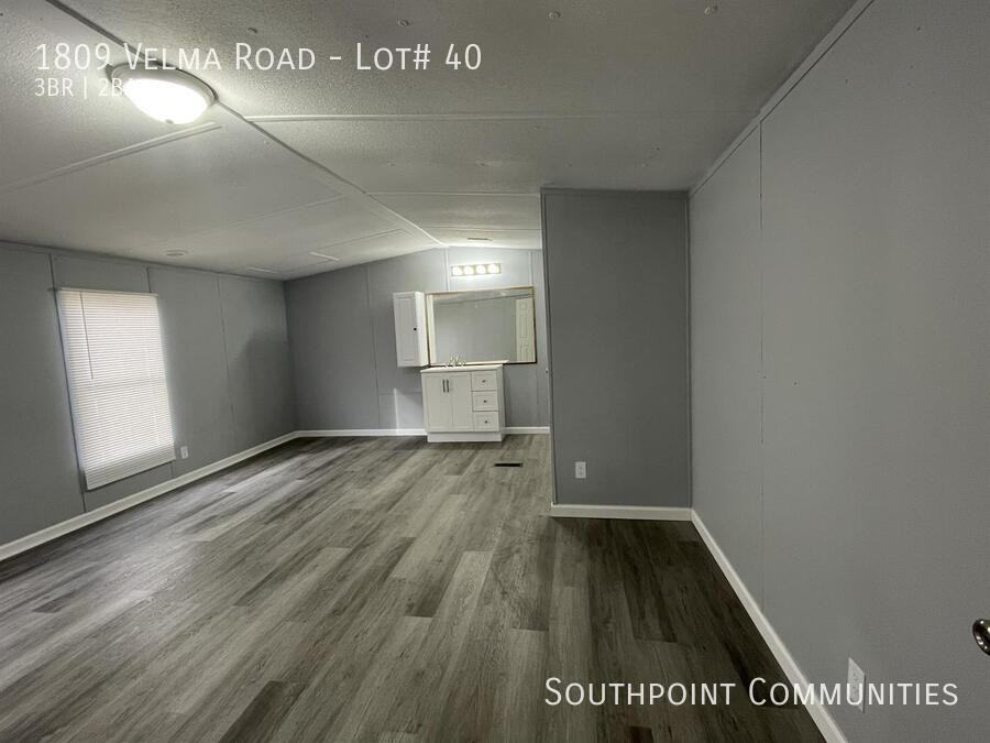 1809 Velma Rd - Photo 6 of 10