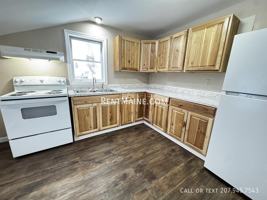 featured image of 8 Spring St #2