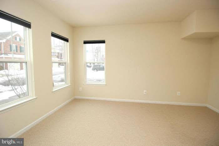 25504 Feltre Ter - Photo 2 of 32