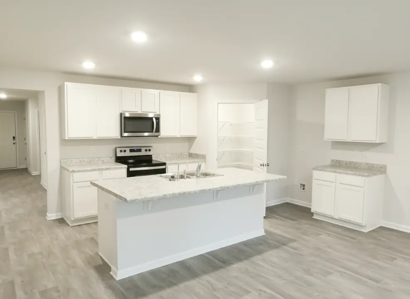 3904 Silver Spur Rd - Photo 2 of 21