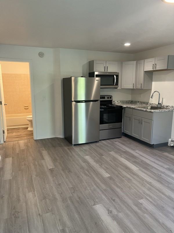 551 N Robin Cir #3 - Photo 2 of 11