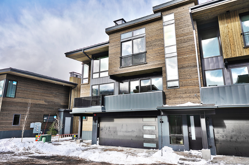 3471 Ridgeline Dr - Photo 3 of 38