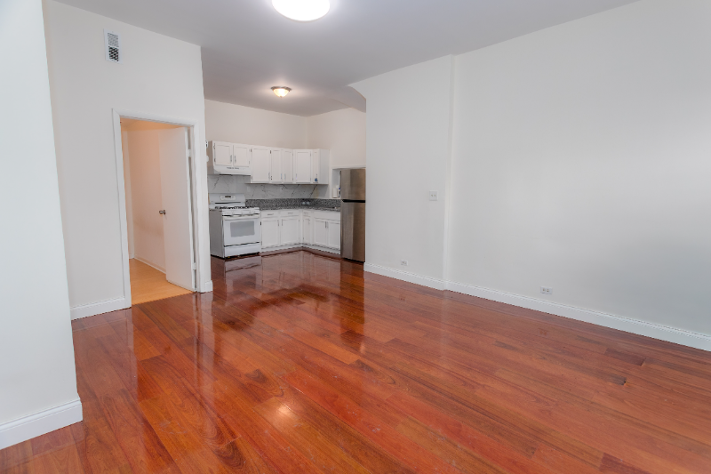 1651 W 38th Pl #1F - Photo 4 of 8